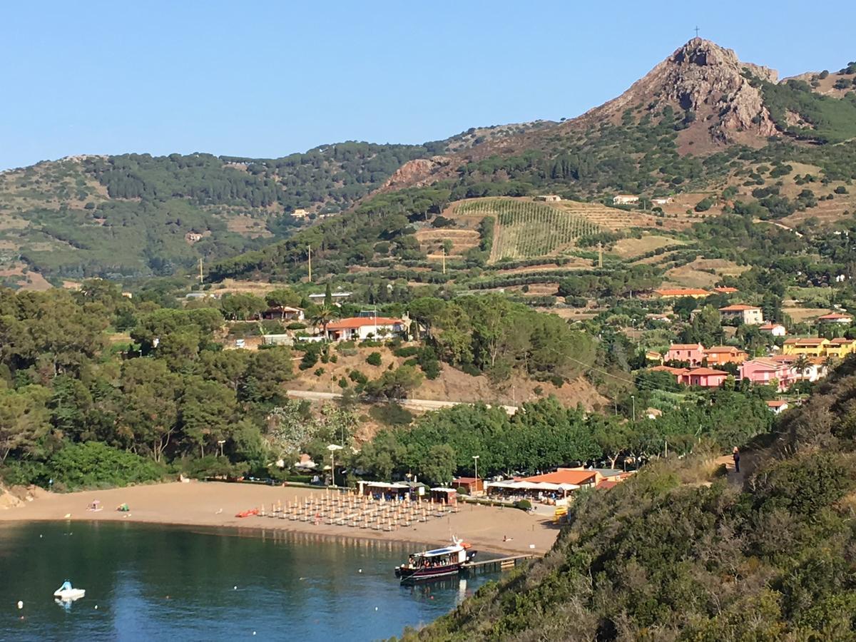 Hotel Barbarossa Porto Azzurro Buitenkant foto